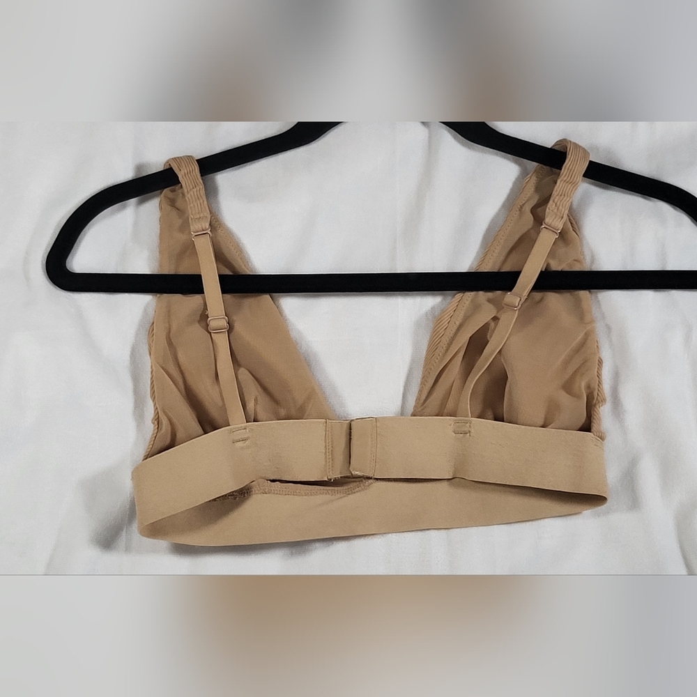 Triangle Bralette by GB size Medium - Picture 5 of 5